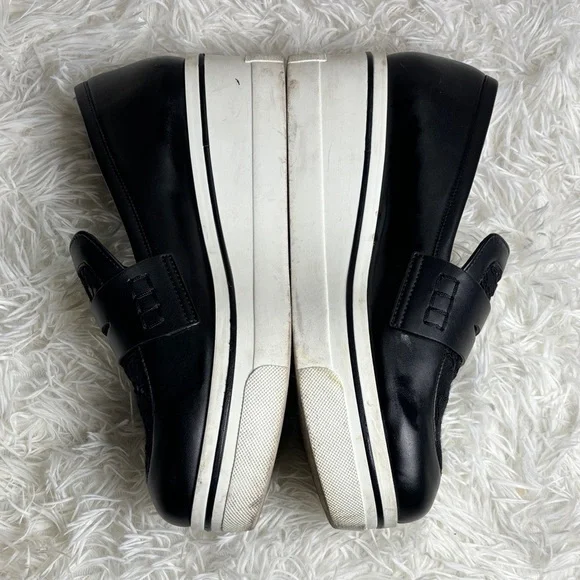 Stella McCartney Black Lace Loafers - Picture 2 of 9